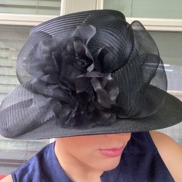 betmar Accessories - Betmar New York Hat Black Straw Hat with Embellished Flower